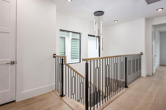 623 Rolling Oaks, Stafford, TX 77477