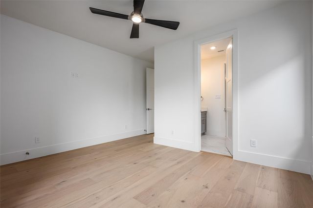 623 Rolling Oaks, Stafford, TX 77477