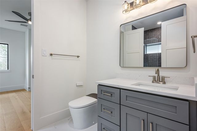 623 Rolling Oaks, Stafford, TX 77477