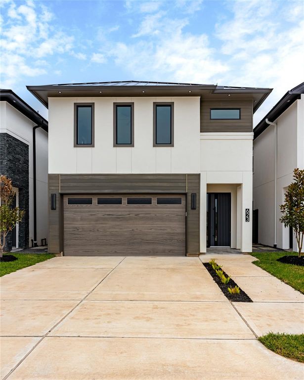 623 Rolling Oaks, Stafford, TX 77477