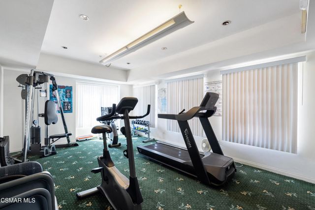 485 Country Club Drive 225, Simi Valley, CA 93065