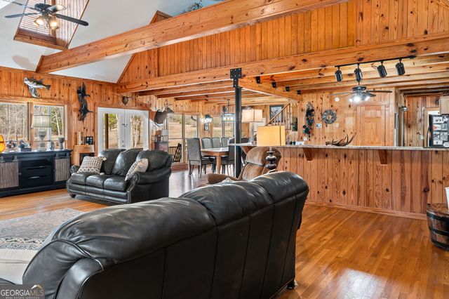 2376 Smokey Road, Newnan, GA 30263