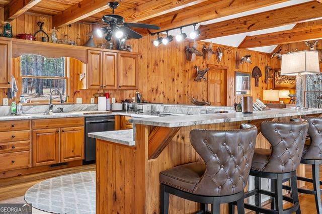 2376 Smokey Road, Newnan, GA 30263