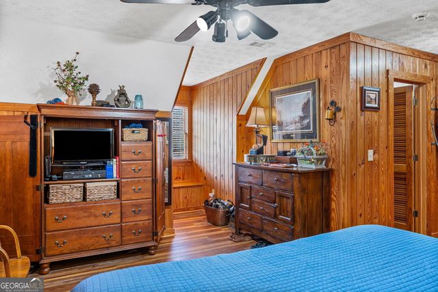 2376 Smokey Road, Newnan, GA 30263