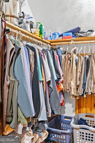 2376 Smokey Road, Newnan, GA 30263