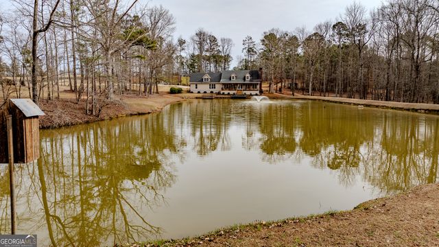 2376 Smokey Road, Newnan, GA 30263