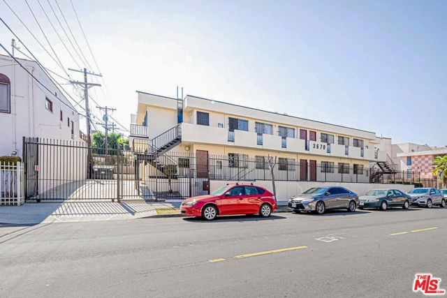 940 S Gramercy Place, Los Angeles, CA 90019