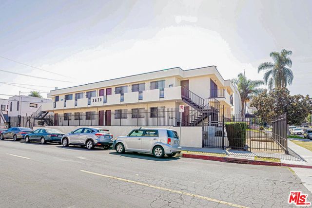 940 S Gramercy Place, Los Angeles, CA 90019