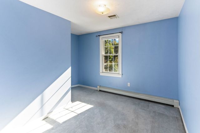 6 Mayhew Farm Dr, Mansfield, MA 02048