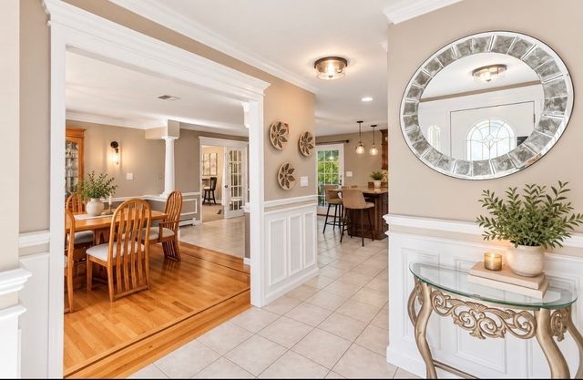 6 Mayhew Farm Dr, Mansfield, MA 02048