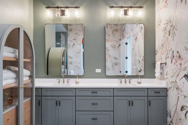 2706 Rivercrest DR, Austin, TX 78746