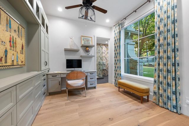 2706 Rivercrest DR, Austin, TX 78746