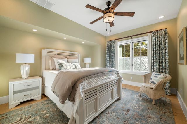 2706 Rivercrest DR, Austin, TX 78746