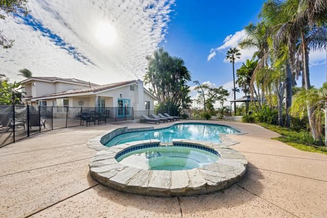 330 Skyline, Vista, CA 92084