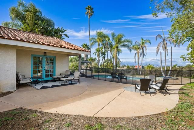 330 Skyline, Vista, CA 92084