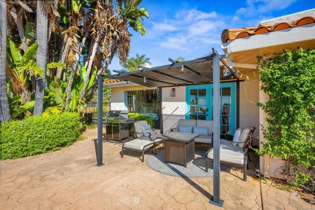 330 Skyline, Vista, CA 92084