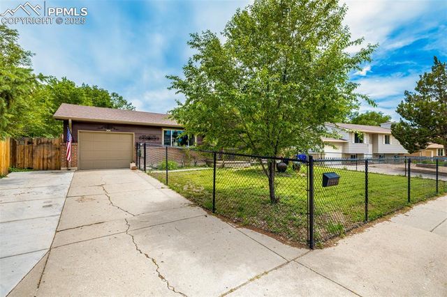 7331 Metropolitan Street, Colorado Springs, CO 80911