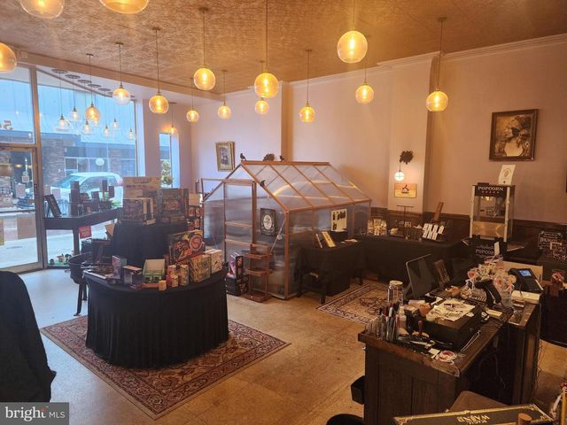 56 N CENTRE ST, Cumberland, MD 21502