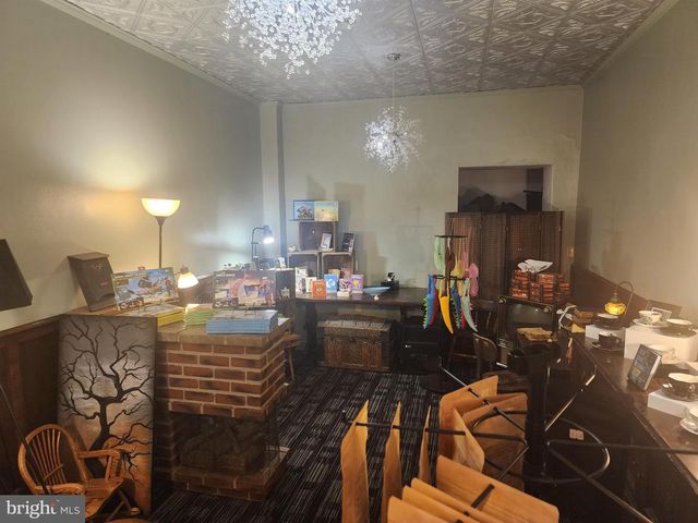 56 N CENTRE ST, Cumberland, MD 21502