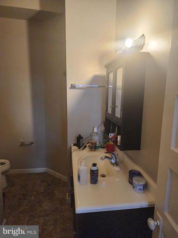 56 N CENTRE ST, Cumberland, MD 21502