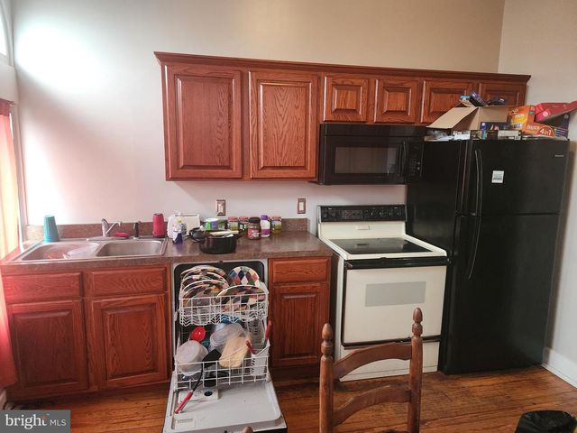 56 N CENTRE ST, Cumberland, MD 21502