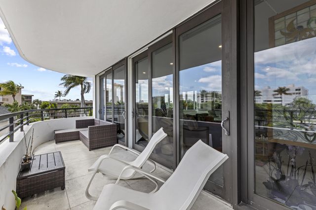 3589 S Ocean Boulevard 306, South Palm Beach, FL 33480