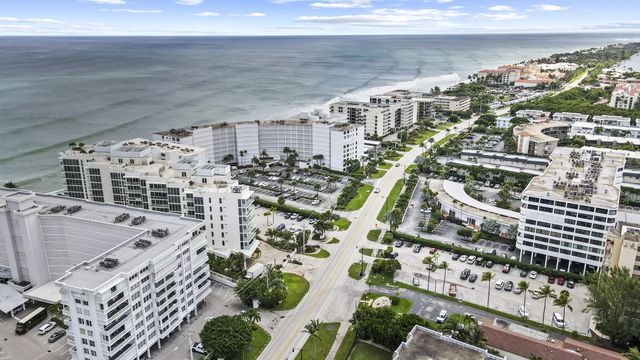 3589 S Ocean Boulevard 306, South Palm Beach, FL 33480