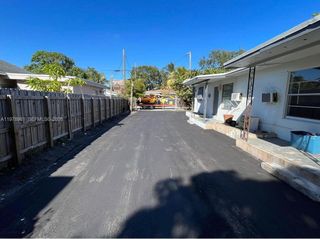 132 NE 70th St Back, Miami, FL 33138