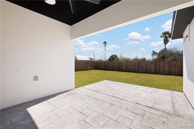 901 Azalea Street, Mission, TX 78572