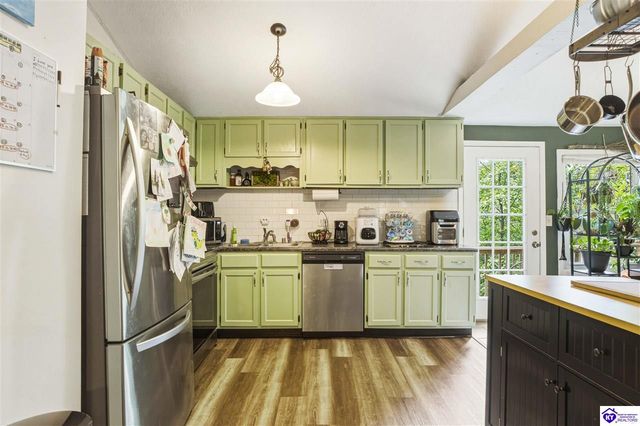 957 Wildflower Ridge Road, Brandenburg, KY 40108