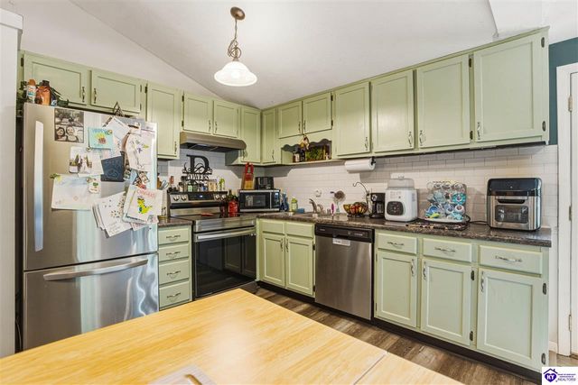 957 Wildflower Ridge Road, Brandenburg, KY 40108