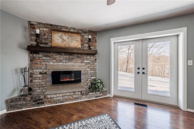 3407 Ridge Road, Siloam Springs, AR 72761