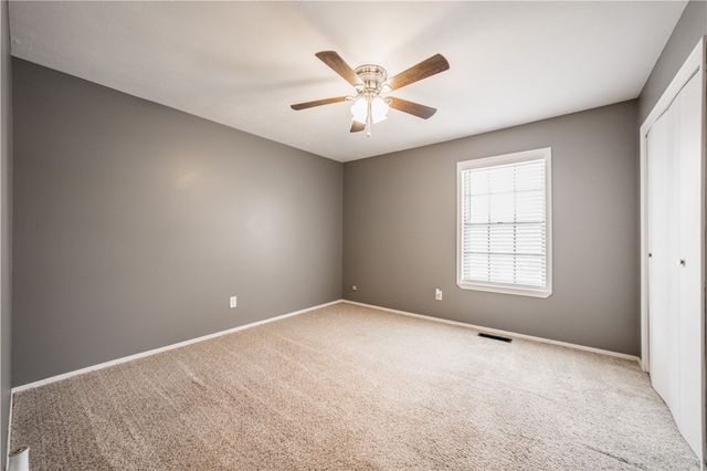 3407 Ridge Road, Siloam Springs, AR 72761