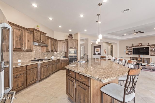 18114 W Desert Sage Drive, Goodyear, AZ 85338