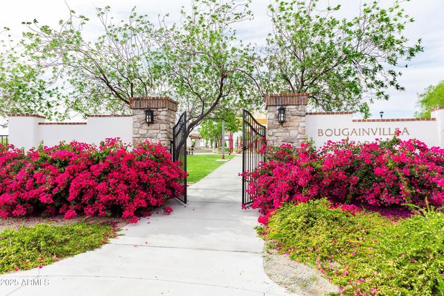 18114 W Desert Sage Drive, Goodyear, AZ 85338