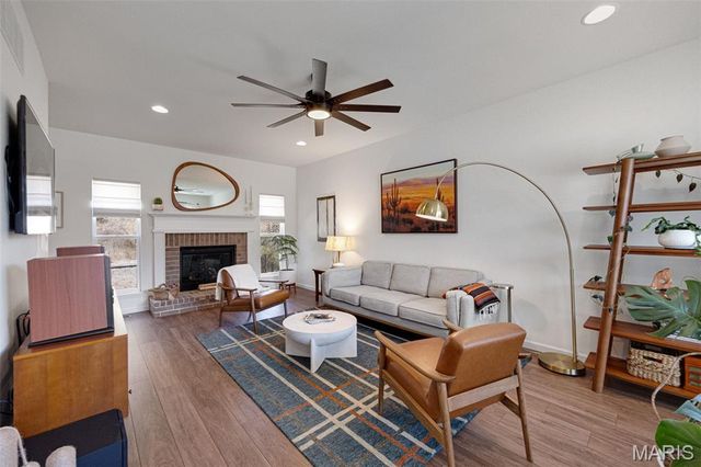 1195 Winding Bluffs Way, Fenton, MO 63026