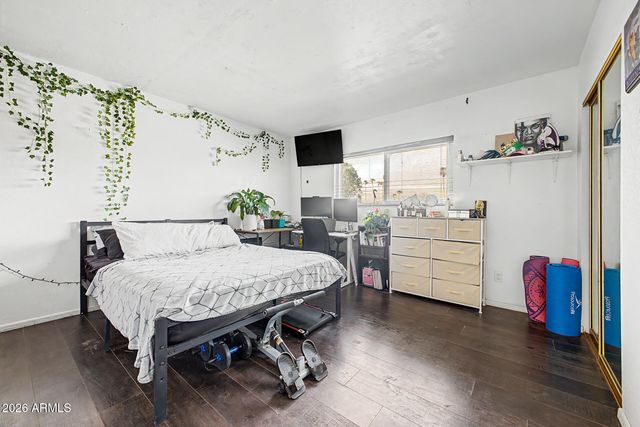1041 E LODGE Drive, Tempe, AZ 85283