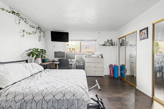 1041 E LODGE Drive, Tempe, AZ 85283