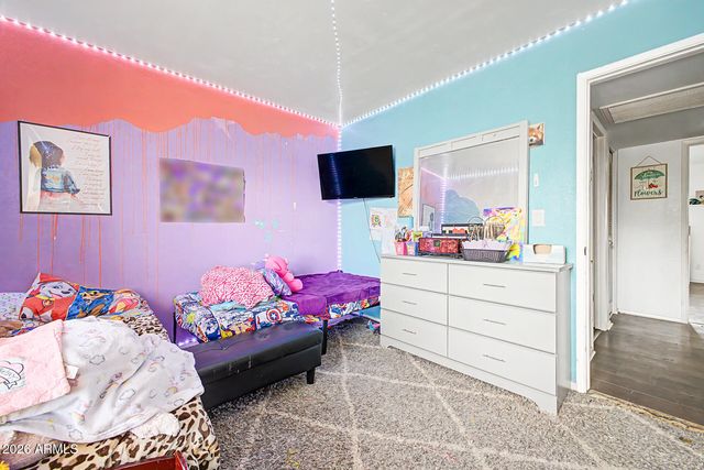 1041 E LODGE Drive, Tempe, AZ 85283