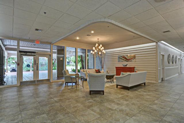 10110 Cedar Point Boulevard 305, Boynton Beach, FL 33437