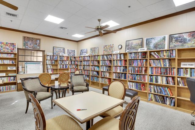 10110 Cedar Point Boulevard 305, Boynton Beach, FL 33437