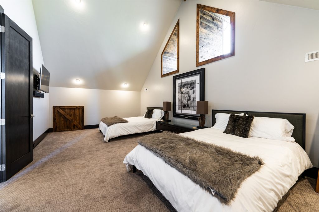 155 Peacemaker Ridge, Belt, MT 59412 photo 19