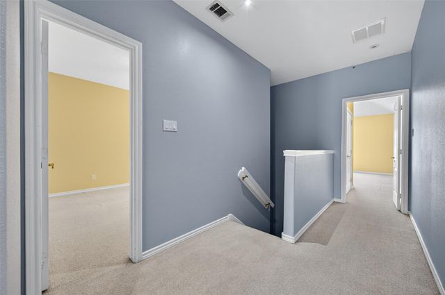 16 Regency Point, Conroe, TX 77356