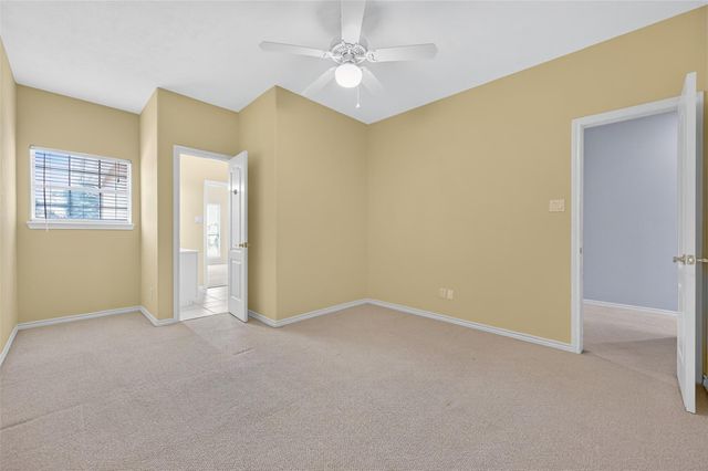 16 Regency Point, Conroe, TX 77356