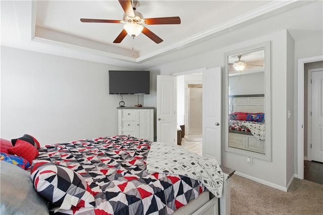 14223 Amanda Lane, Basehor, KS 66007