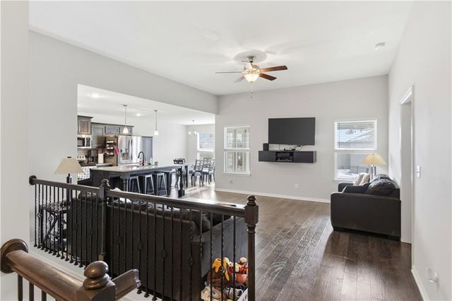 14223 Amanda Lane, Basehor, KS 66007