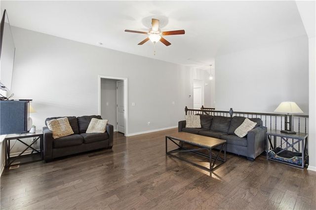 14223 Amanda Lane, Basehor, KS 66007