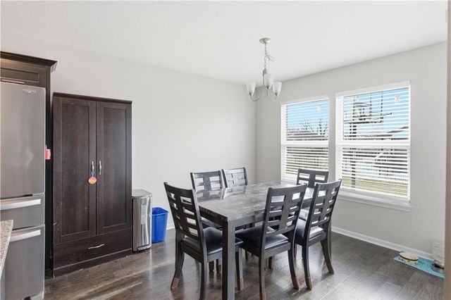 14223 Amanda Lane, Basehor, KS 66007