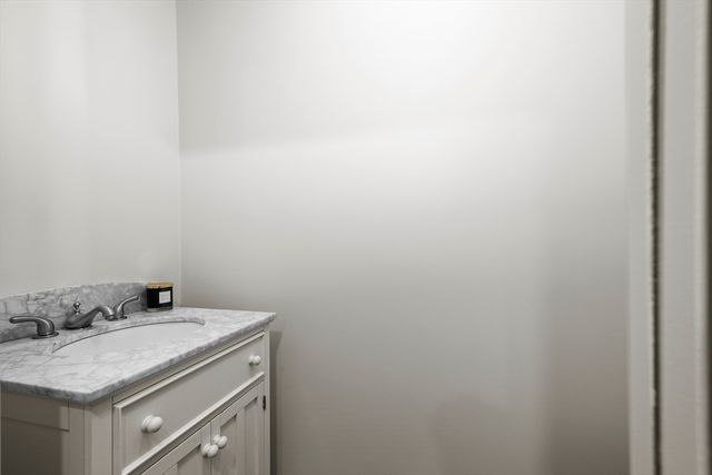 70 Ellis Road, Southbridge, MA 01550