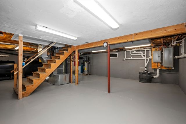 70 Ellis Road, Southbridge, MA 01550